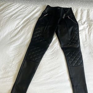 Manier de voir New, with tags, never worn black vegan leather pants